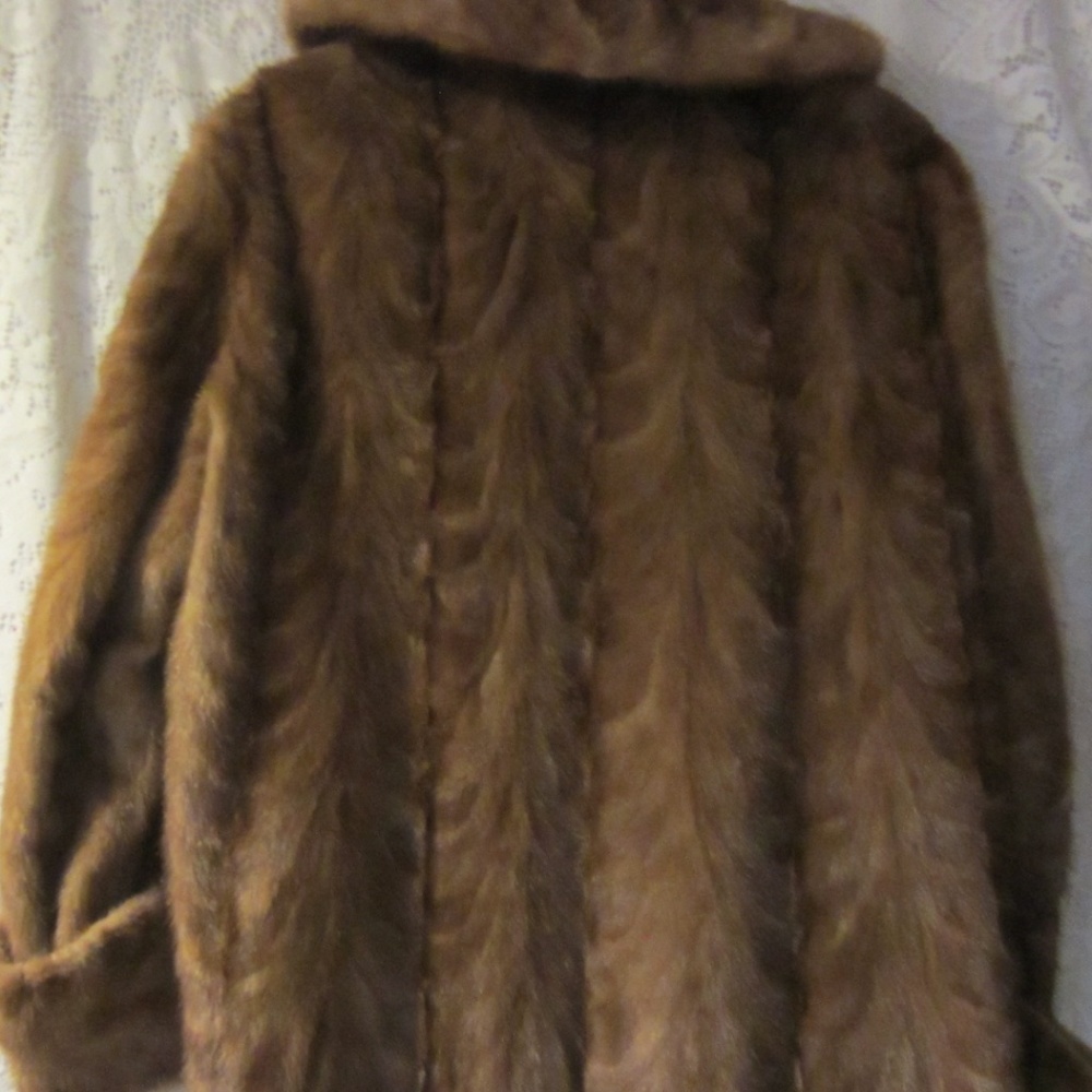 Vintage mink jacket size large - Picture 4 of 4